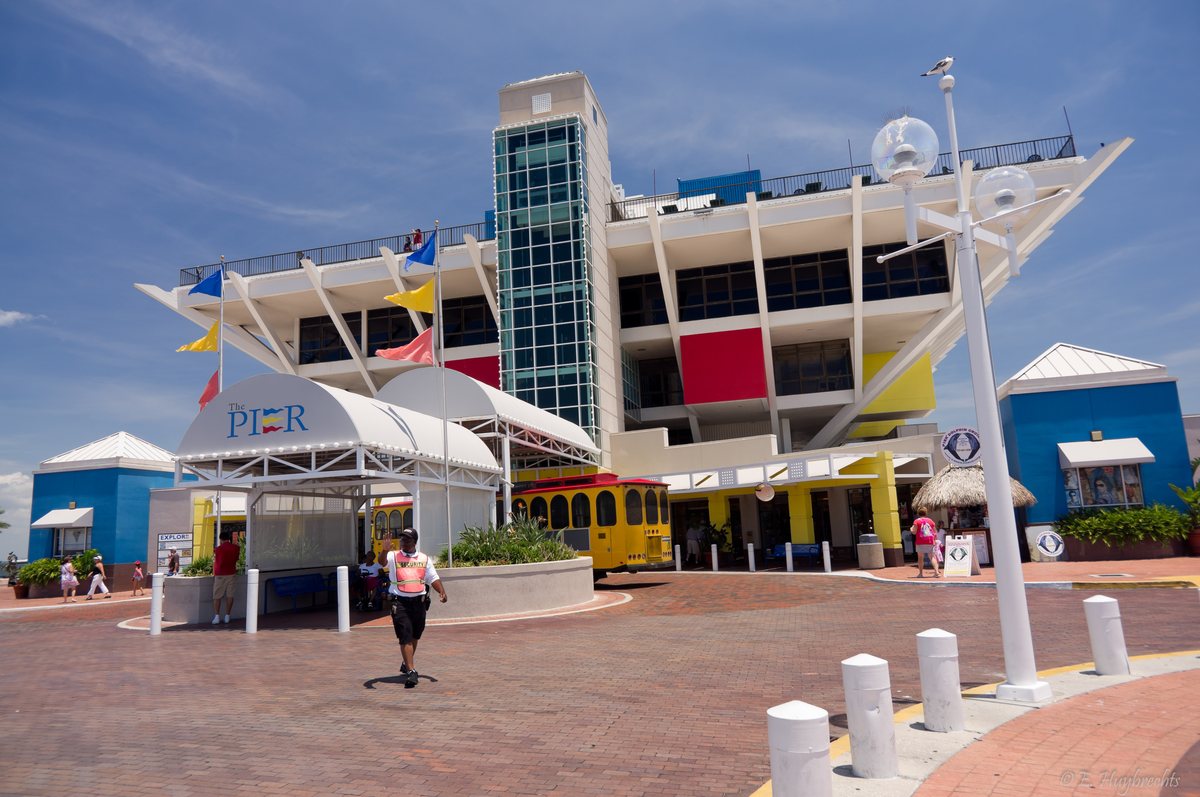 The pier from the approach.