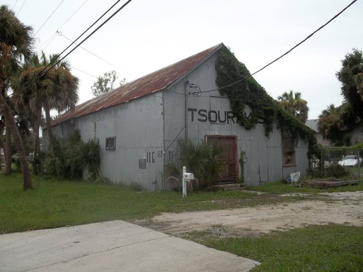 The Meres sponge packing house.